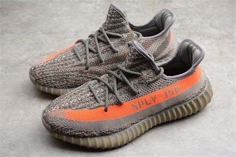 unisex Adidas yeezy